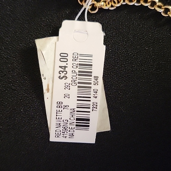 NWT Macy's Red Navette Bib Necklace - Picture 3 of 3